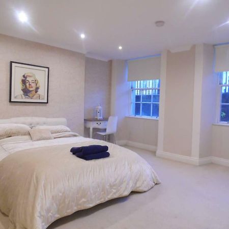 West End -Stunning, 2 Bedroom, Main Door Flat With Private Parking Glasgow Exterior foto
